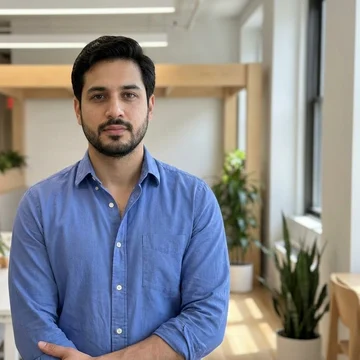 Samir Khan, SpicyStarts contributor